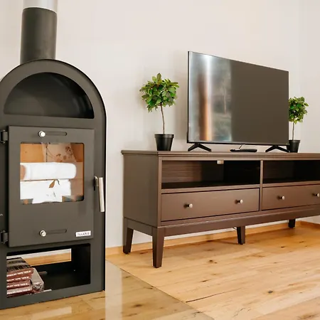 Haeuserl Am Wald Λάιμπνιτς