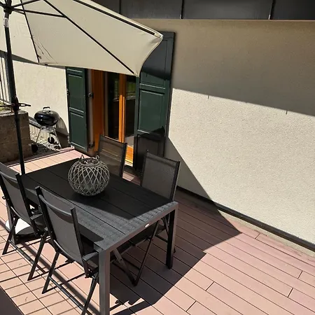 Haeuserl Am Wald Λάιμπνιτς